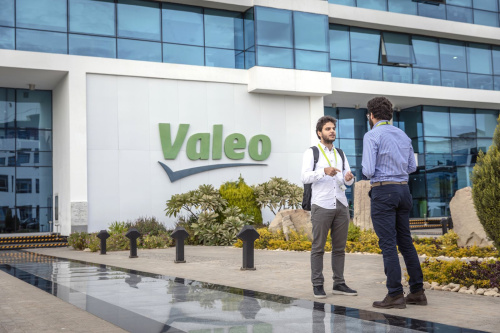 تدريب شركة Valeo للطلاب
